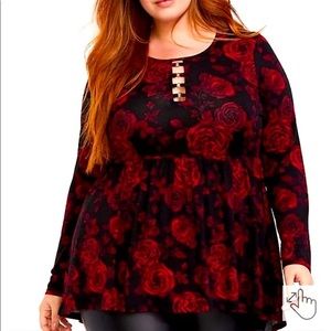 Torrid Black & Red Floral Long Sleeve Top with Unique Cutout Size OX/Size L